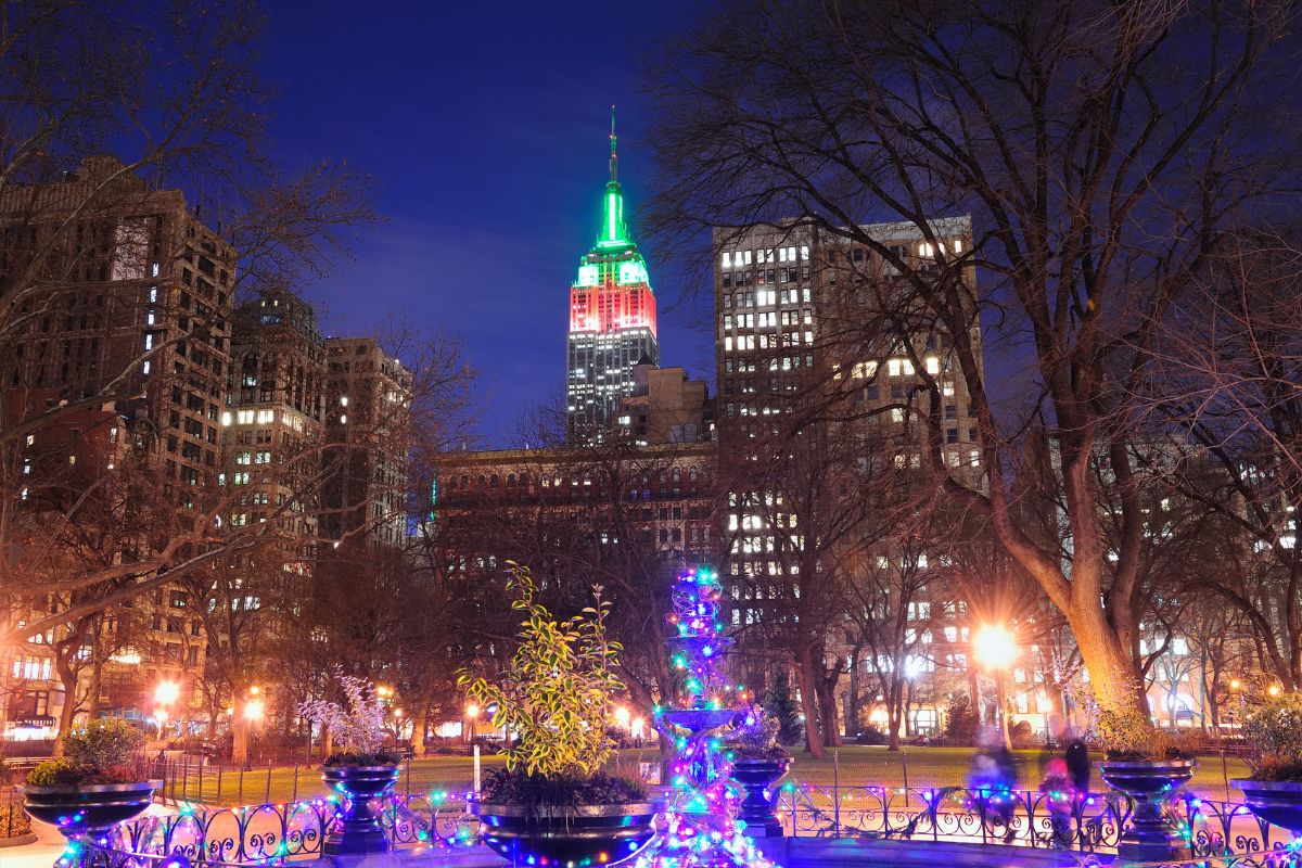 24 Greatest US Locations To Visit At Christmas Time