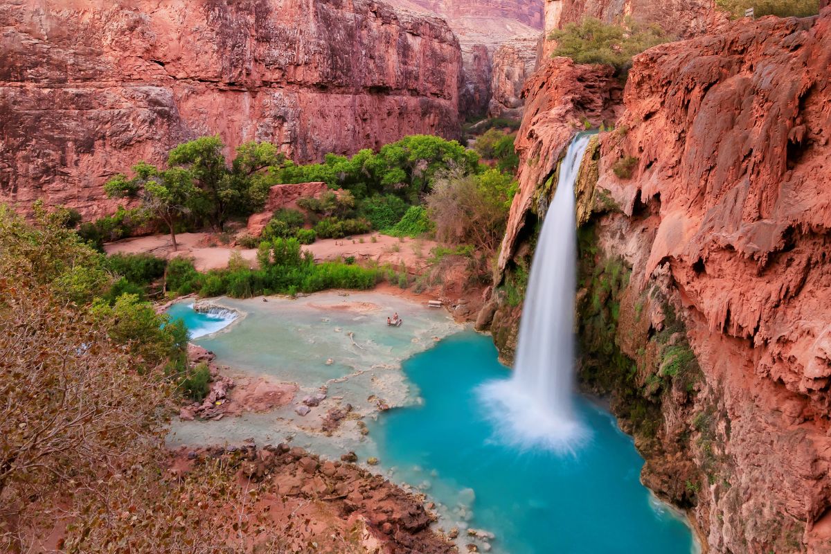 US Destinations To Explore In April - Havasu Falls, Arizona